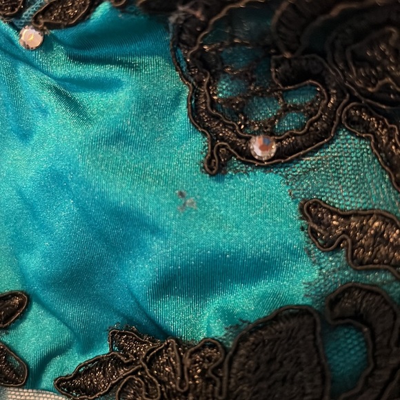 Dance costumes Offers Welcome! - Picture 16 of 16